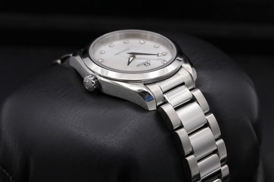 Omega Aqua Terra 150m Ladies 220.10.28.60.55.001 Image 4